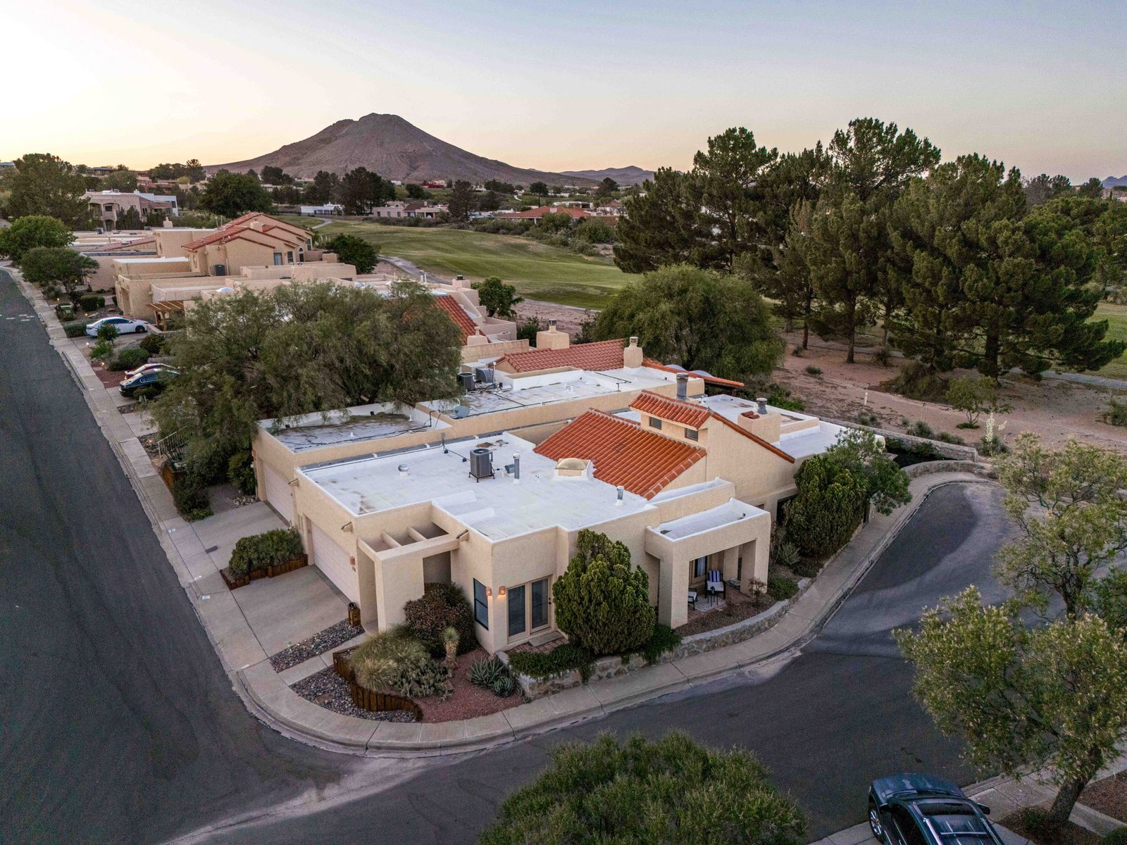 20 Las Casitas — corner condo on the 2nd fairway at Picacho Hills