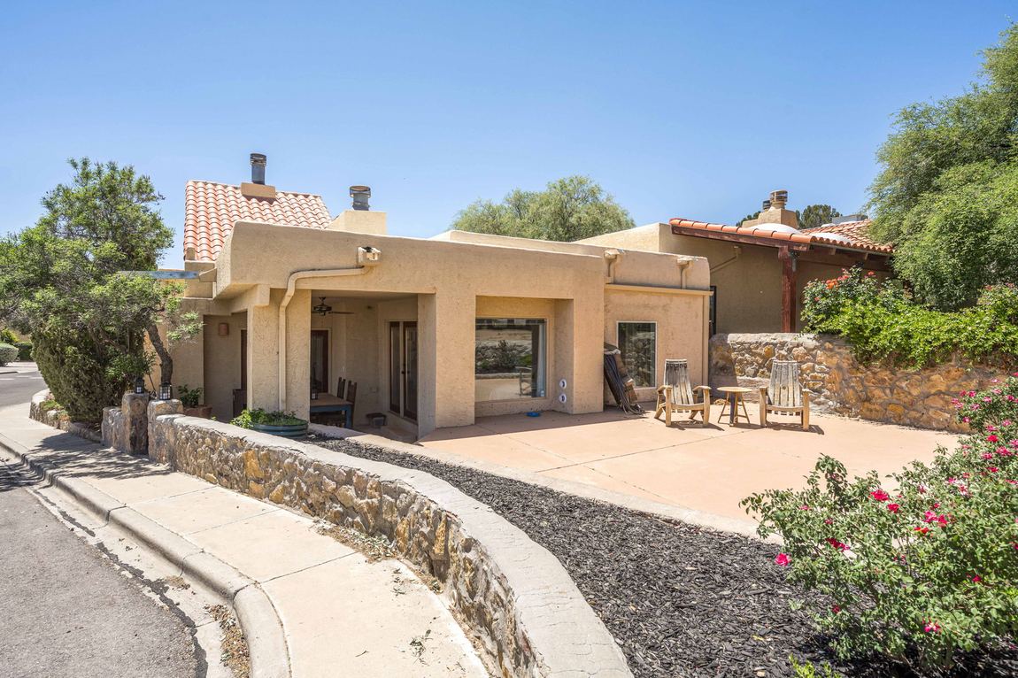 Rear and outdoor living